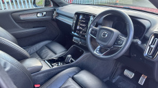 Volvo Xc40 2.0 B4P R DESIGN Pro 5dr Auto [7 speed] Petrol Estate